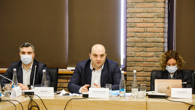 საგამოძიებო და საპროკურორო საქმიანობის გამიჯვნასთან დაკავშირებულ საკანონმდებლო პაკეტზე სამუშაო შეხვედრა გაიმართა