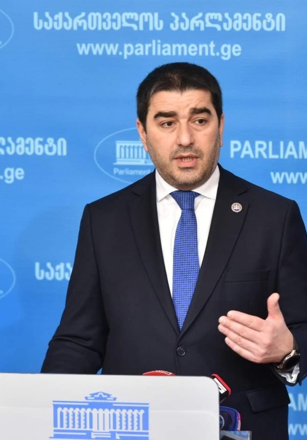 პარლამენტმა "საერთო სასამართლოების შესახებ" კანონში ცვლილებებთან დაკავშირებით დასკვნა მიიღო