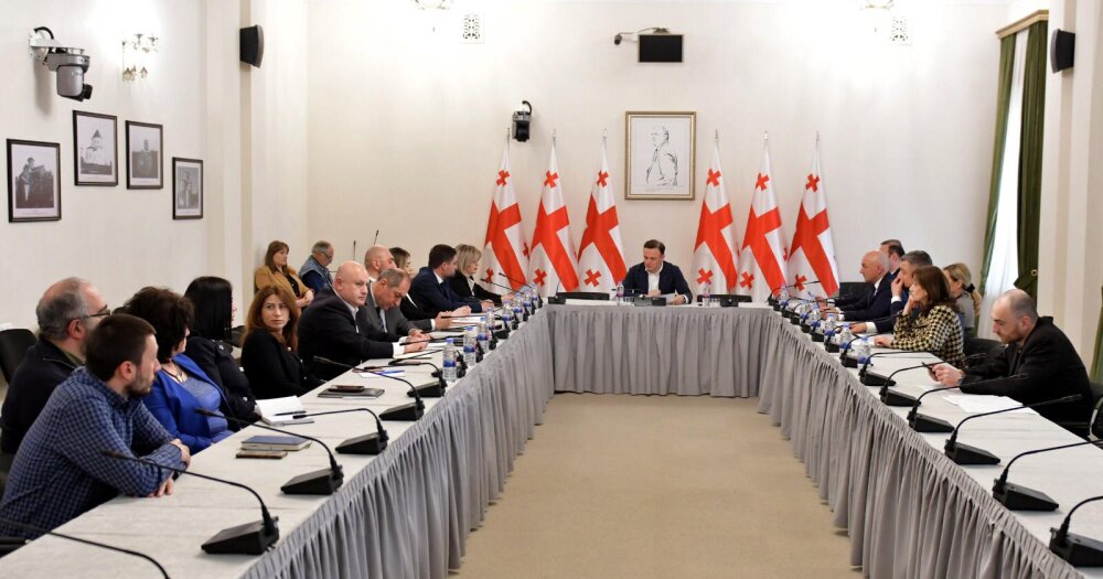 დიასპორისა და კავკასიის საკითხთა კომიტეტის სხდომაზე საქართველოს მოქალაქეობის შენარჩუნებისა და აღდგენის მოთხოვნის დროებითი უფლებით სარგებლობის თაობაზე ინფორმაცია მოისმინეს.